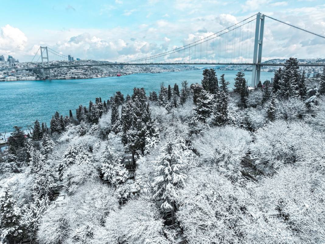 İstanbul tablo gibi! Boğaz gelinlik giydi… 7